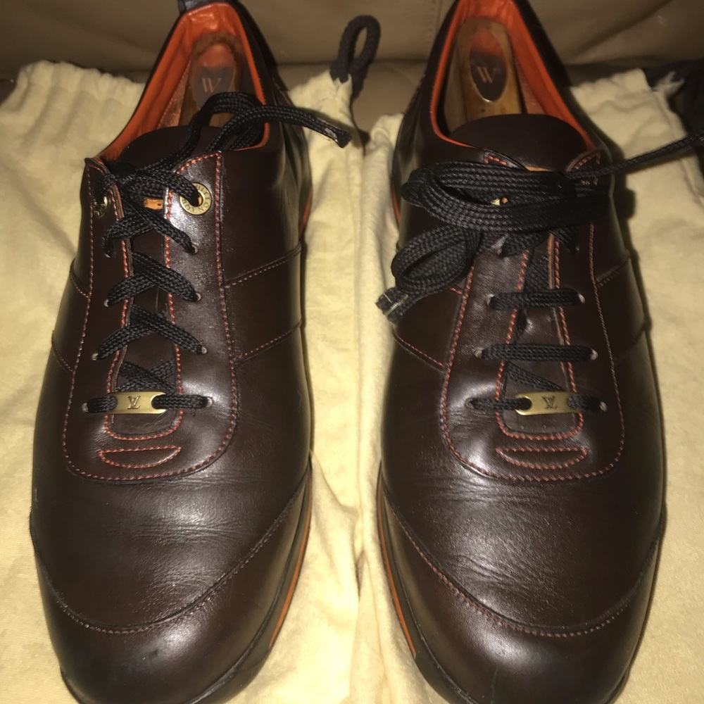 Louis Vuitton Sneakers ✴️100% Authentic ✴️ Size 10 - Picture 2 of 8